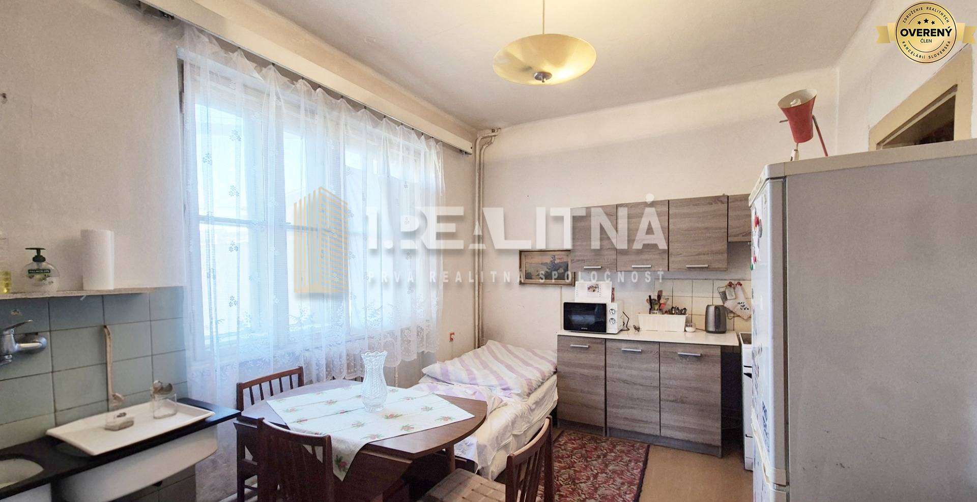 Kuchyňa s možnosťou prepojenia s obývačkou.jpg