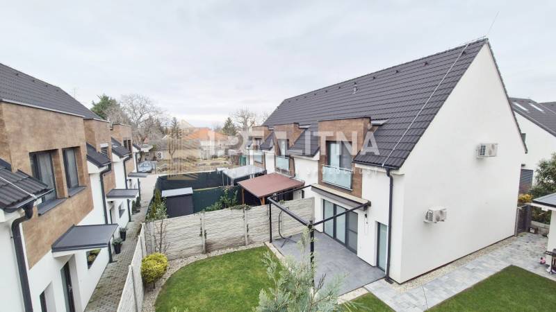 novostavba Podunajské Biskupice.jpg