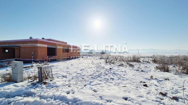 Stavebný pozemok Slnečnice Sliač 2.jpg