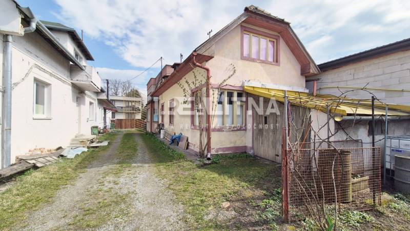 Rodinný dom v Majeri.jpg